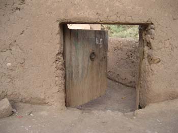 DOOR